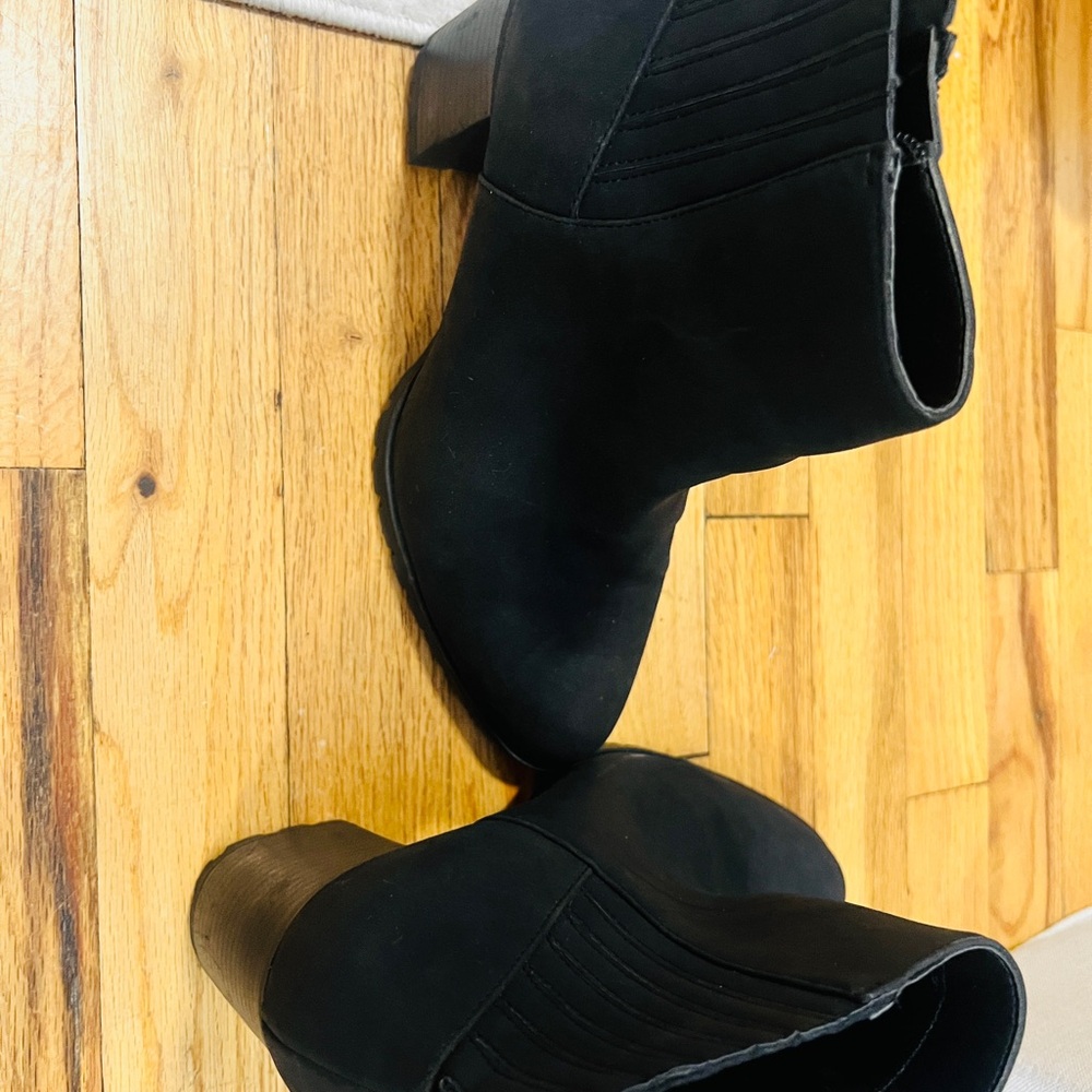 Kelly & Katie Black Ankle Booties